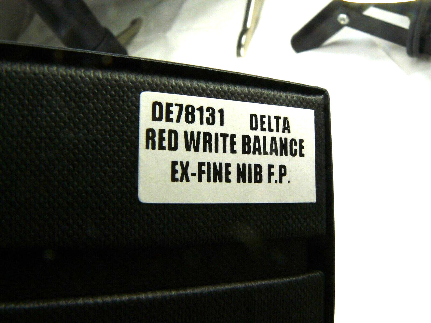 DELTA WRITE BALANCE FOUNTAIN PEN - RED WITH  EX FINE STEEL NIB BRAND NEW IN BOX