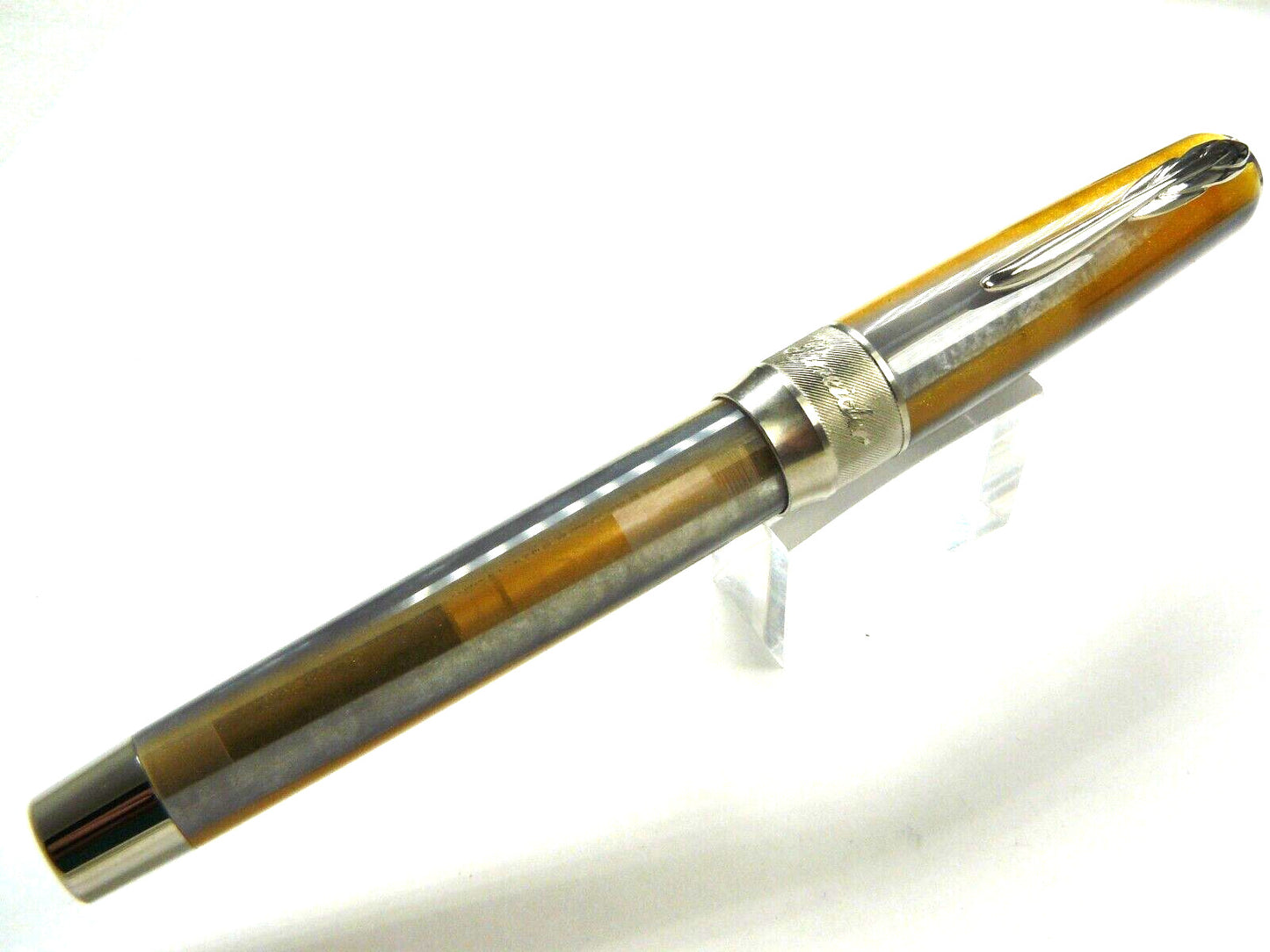 PINEIDER ARCO BYSANTIUM FOUNTAIN PEN - GOLD STONE (LIMITED EDITION) 14K FINE NIB