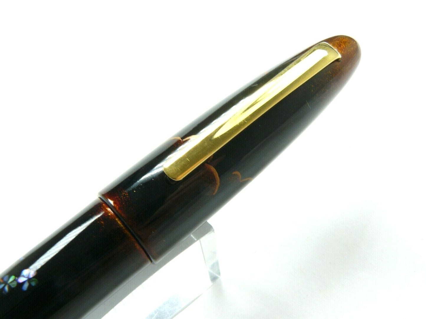 Taccia Miyabi  LE Fujiyama (Mount Fuji) Fountain Pen ARTIST PROOF #30/00 18K Med