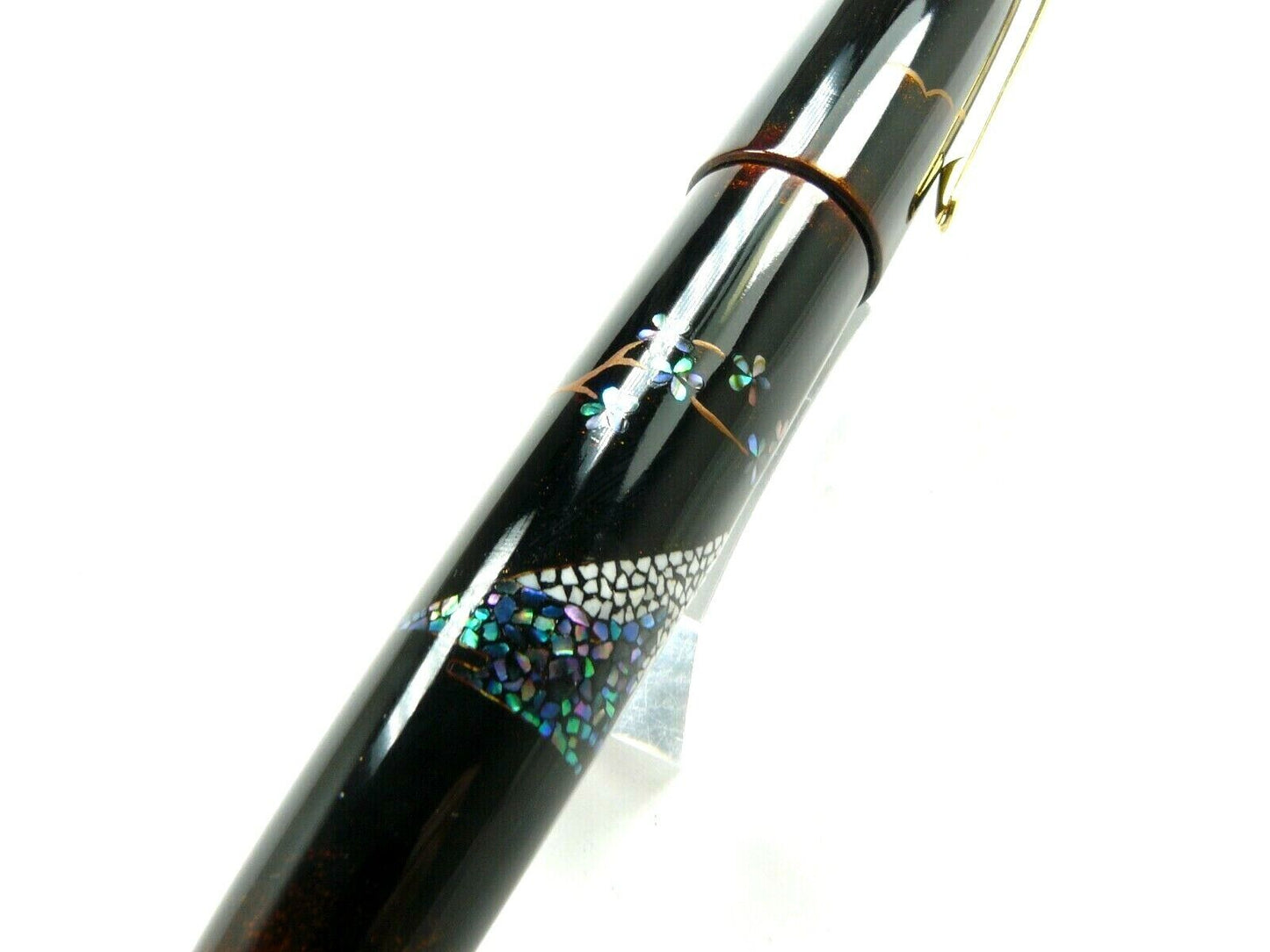 Taccia Miyabi  LE Fujiyama (Mount Fuji) Fountain Pen ARTIST PROOF #30/00 18K Med