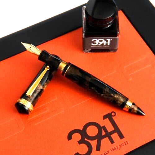 Delta 39+1 Limited Edition Celluloid Fountain Pen-18k EF Nib