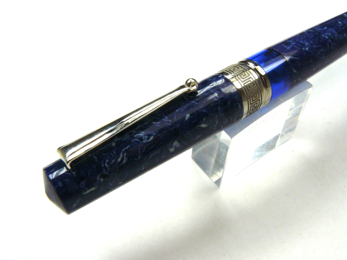 Delta Lapis Blue Celluloid Limited Edition 188 Fountain Pen 14K 1.1 stub nib #78