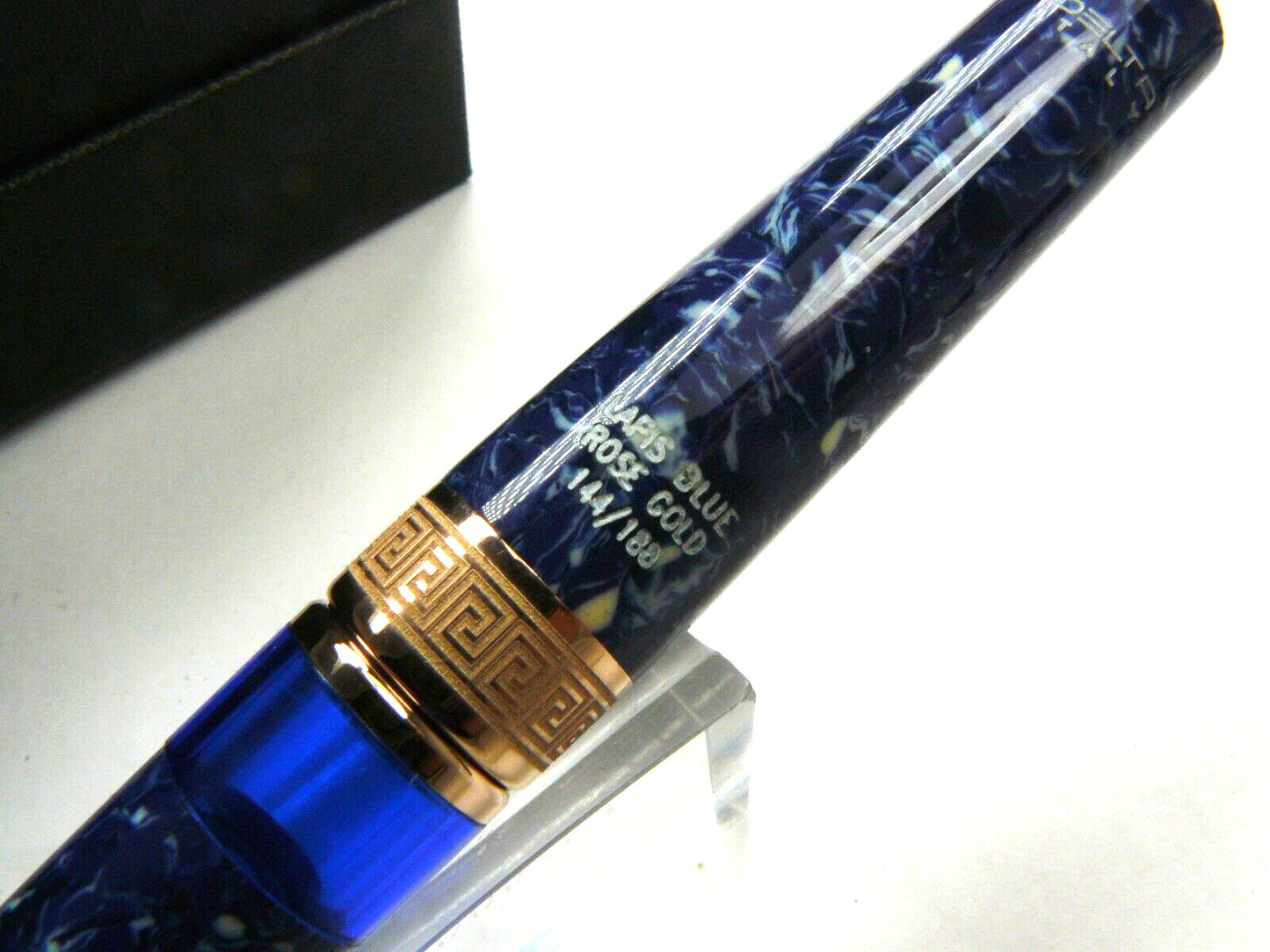 Delta Lapis Blue Celluloid Limited Edition 188 Fountain Pen Gold trim 14k Stub