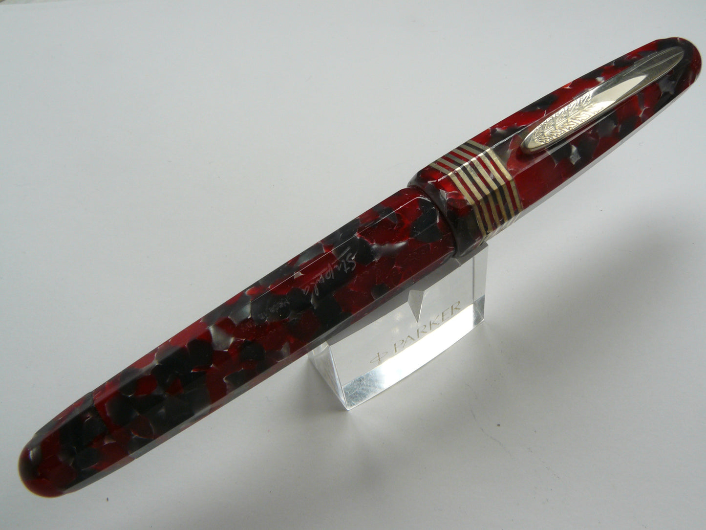 Stipula Faceted Etruria Red Currant Fountain Pen 18K Medium nib New in Box