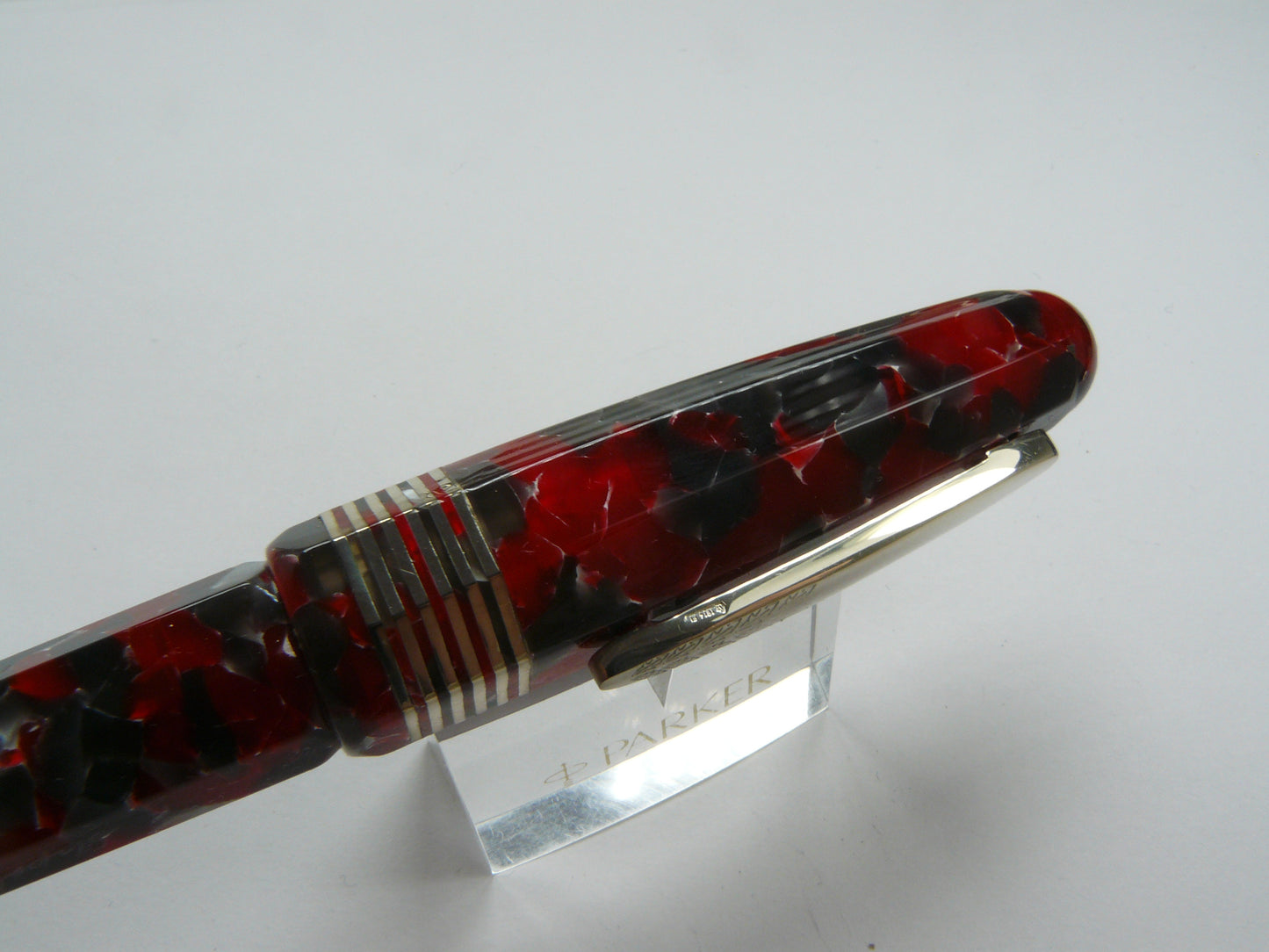 Stipula Faceted Etruria Red Currant Fountain Pen 18K Medium nib New in Box